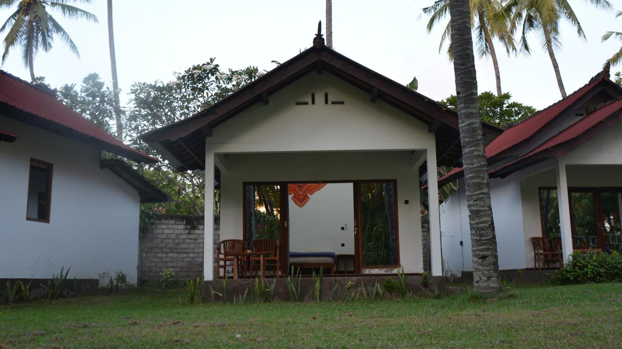 Sunset Springs Beach Retreat Hotel Papak Exterior photo